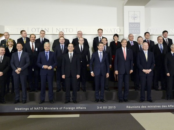 NATOដាស់តឿនអាហ្វហ្គានីស្ថានចុះហត្ថលេខាលើសន្ធិសញ្ញាសន្តិសុខទ្វេភាគីជាមួយអាមេរិកយ៉ាងឆាប់ៗ