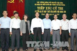 នាយករដ្ឋមន្ត្រីវៀតណាមជួបធ្វើការជាមួយថ្នាក់ដឹកនាំទីក្រុង Hai Phong