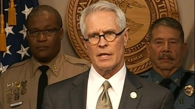 FBI បំផ្លាញឧបាយកលវាយប្រហារដោយគ្រាប់បែកនៅព្រលានយន្តហោះ Mid-Continent