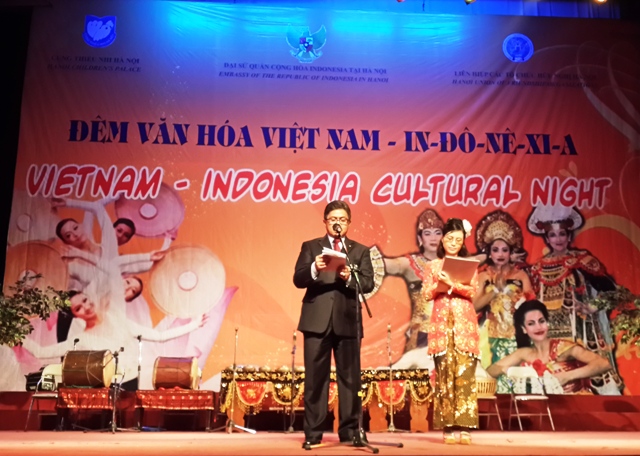 ការផ្លាស់ប្តូរទំនាក់ទំនងវប្បធម៌-ស្ពានតភ្ជាប់ចំណងមិត្តភាពវៀតណាមនិងឥណ្ឌូនេស៊ី