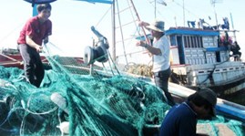 ជួយឧបត្ថម្ភអ្នកនេសាទក្នុងការអាជីវកម្មនៅឆ្ងាយឆ្នេរសមុទ្រ