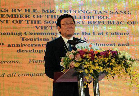 ពិធីបើកសប្តាហ៍វប្បធម៌ទេសចរណ៍ទីក្រុង Da Lat ឆ្នាំ ២០១៣