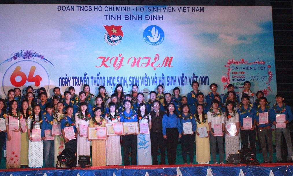 សកម្មភាពជាច្រើនត្រូវបានរៀបចំឡើងក្នុងទិវាប្រពៃណីសិស្សានុសិស្សវៀតណាម