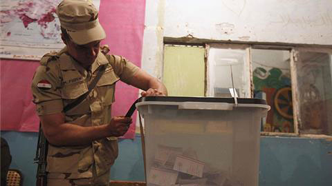 ប្រជាជនអេហ្សីបចំនួន៩៨,១%គាំទ្ររដ្ឋធម្មនុញ្ញថ្មី