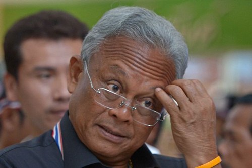 តុលាការព្រហ្មទណ្ឌថៃអនុម័តដីការចាប់ឃុំខ្លួនមេដឹកនាំបាតុកម្ម