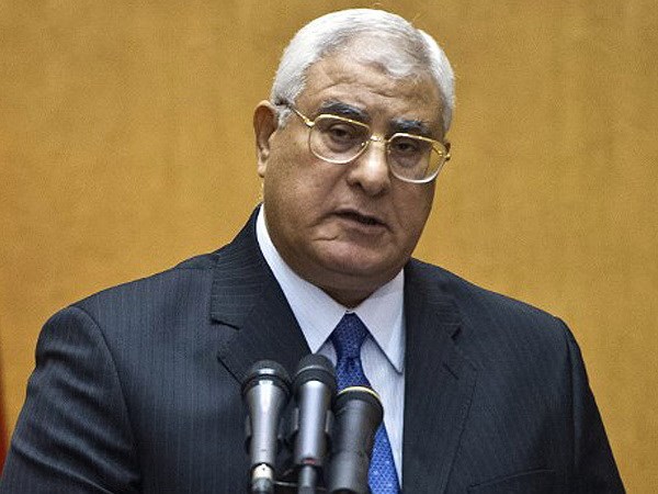 អេហ្ស៊ីបកែទម្រង់ក្រុមប្រឹក្សាកំពូលបណ្ដាកំលាំងប្រដាប់អាវុធ