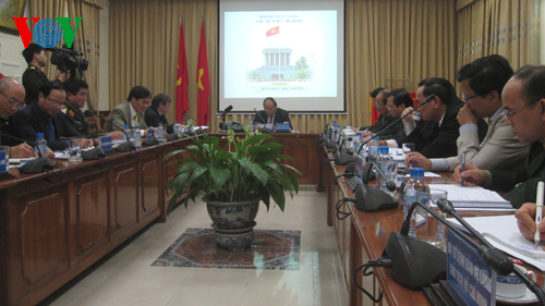 ឧបនាយករដ្ឋមន្ត្រីវៀតណាមជួបធ្វើការជាមួយគណៈកម្មាធិការគ្រប់គ្រងប្រាង្គដំកល់សពលោកប្រធានហូជីមិញ