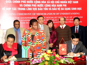 វៀតណាមនិងអាហ្វ្រិកខាងត្បូងបង្កើនកិច្ចសហប្រតិបត្តិការលើវិស័យអភិរក្សភាពសម្បូរបែបខាងជីវសាស្ត្រ