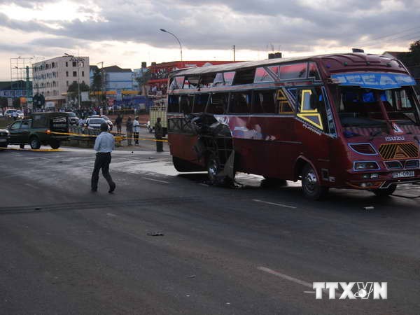 វាយប្រហាដោយគ្រាប់មីននៅ Kenya បណ្តាលឲ្យមនុស្សស្លាប់និងរងរបួសជាង៨០នាក់