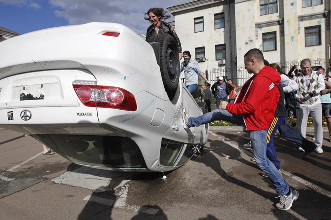 រុស្ស៊ីសំណូមពរដាក់ទណ្ឌកម្មទៅលើជនដែលវាយប្រហារទៅលើស្ថានទូតរុស្ស៊ីប្រចាំនៅអ៊ុយក្រែន