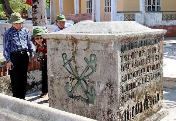 ពិធីទទួលស្គាល់សិលាចារិតអធិបតេយ្យភាពនៅប្រជុំកោះ ​Truong Sa គឺជាកេរ្តិ៍តំណែលប្រវត្តិសាស្ត្រជាតិ