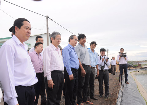 ប្រធានគណៈកម្មាធិការមជ្ឈឹមរណសិរ្សមាតុភូមិវៀតណាមមកធ្វើការនៅខេត្ត Soc Trang