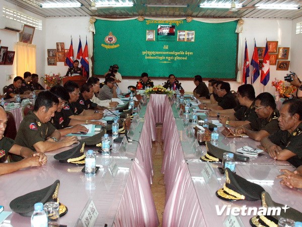 កម្ពុជាជម្រុញខ្លាំងសកម្មភាពស្វែងរកនិងធ្វើមាតុភូមិនិវត្តន៍អដ្ឋិធាតុយុទ្ធជនពលីស្មគ្រចិត្ត វៀតណាម