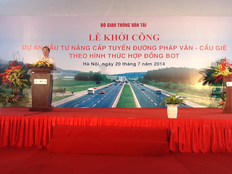 ពិធីបើការដ្ឋានសាងសង់ជួសជុលនិងបើកទូលាយខ្សែផ្លូវហាយវេ Phap Van - Cau Gie