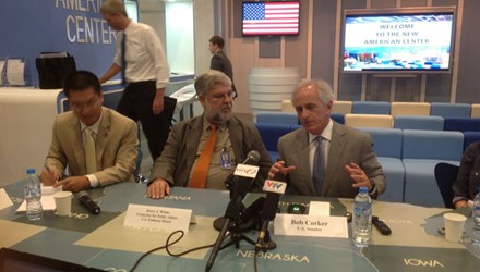 ព្រឹទ្ធសមាជិកអាមេរិក Bob Corker: កិច្ចព្រមព្រៀង TPPមានសារៈសំខាន់យុទ្ធសាស្រ្ត