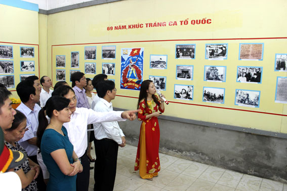 សកម្មភាពរំលឹកអនុស្សាវរីយ៍ទិវាបដិវត្តន៍ខែសីហា១៩/៨