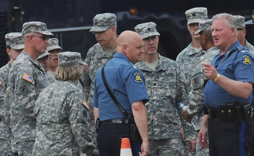 កំលាំងការពារជាតិអាមេរិកបានដកចេញពីទីរួម ស្រុក  Fergeson រដ្ឋ Missouri