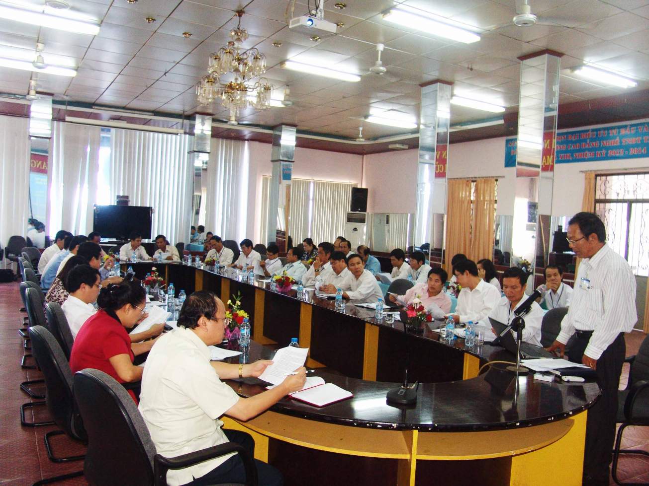 ក្រុមការងារក្រុមប្រឹក្សាជនជាតិនៃរដ្ឋសភាទៅដំណើរទស្សនកិច្ចនៅខេត្ត Dak Lak