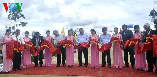 ឧបនាយករដ្ឋមន្ត្រី Nguyen Xuan Phuc បំពេញការងារនៅខេត្ត Quang Nam