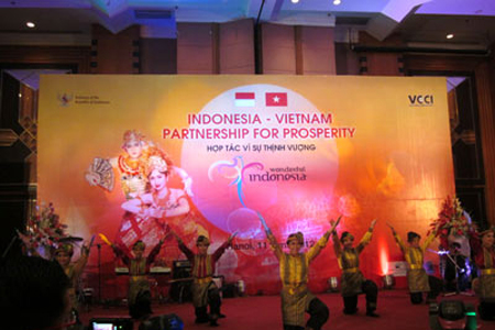 វៀតណាមនិងឥណ្ឌូនេស៊ីជំរុញកិច្ចសហប្រតិបត្តិការលើវិស័យទេសចរណ៍