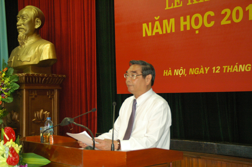 ការងារបណ្ដុះបណ្ដាល បំប៉ន់កម្មាភិបាលផ្សាភ្ជាប់ជាមួយការកសាងបក្ស