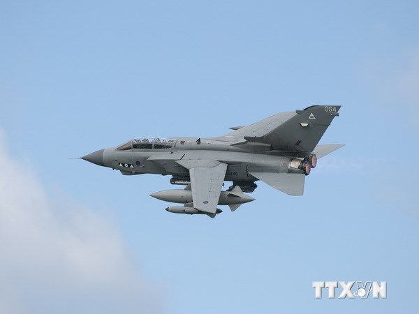 យន្តហោះចំបាំងរបស់អង់គ្លេសត្រៀមខ្លួនជាស្រេចប្រយុទ្ធប្រឆាំងនឹង IS