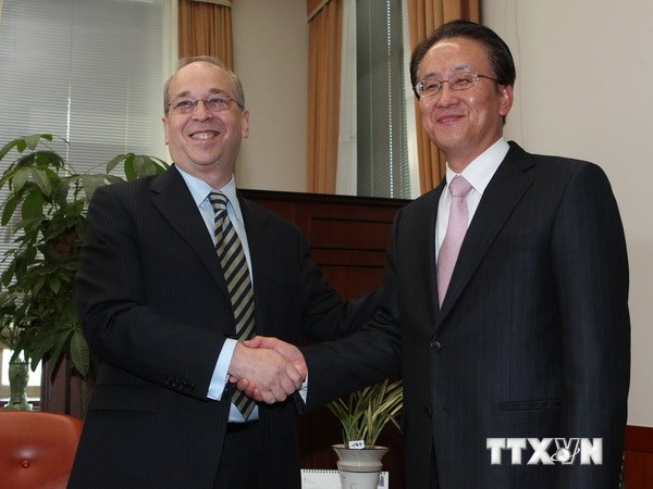 មន្ត្រីជាន់ខ្ពស់របស់អាមេរិកបានទៅកាន់កូរ៉េខាងត្បូងដើម្បីពិភាក្សាអំពីស្ថានភាពលើឧបទ្វីបកូរ៉េ