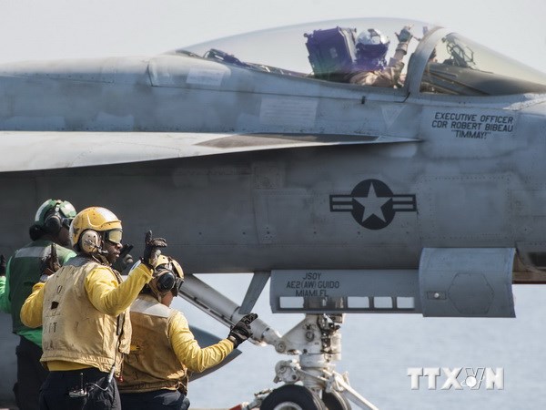 អាមេរិកដាក់ពង្រាយឧទ្ធម្ភាគចក្រក្នុងយុទ្ធនាការវាយប្រហារតាមជើងអាកាសទៅលើ IS