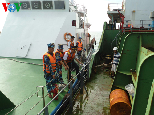 នាវាដឹកប្រេង Sunrise 689 ជួបគ្រោះថ្នាក់បានមកដល់ Ba Ria-Vung Tau នាថ្ងៃទី១០តុលា