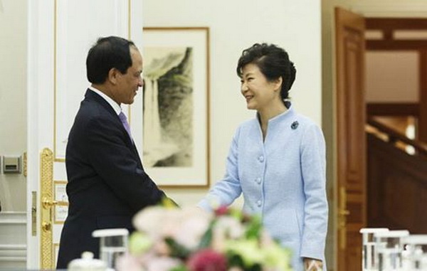 អាស៊ាន-កូរ៉េខាងត្បូងឆ្ពោះទៅពិធីរំលឹកខួបអនុស្សារវរីយ៍លើកទី ១៥ នៃទិវាបង្កើតទំនាក់ទំនងដៃគូសន្ទនា