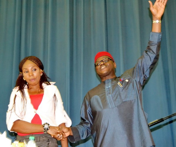 ការប្រយុទ្ធប្រឆាំងនឹងជំងឺអេបូឡាមានសញ្ញាវិជ្ជមានជាច្រើន