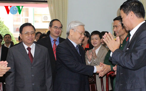 អគ្គលេខាលោក Nguyen Phu Trong មកបំពេញទស្សនកិច្ចនៅស្រុក Pho Yen ខេត្ត Thai Nguyen