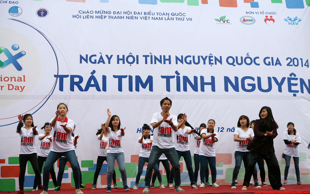 ទិវាបុណ្យស្ម័គ្រចិត្តជាតិឆ្នាំ២០១៤