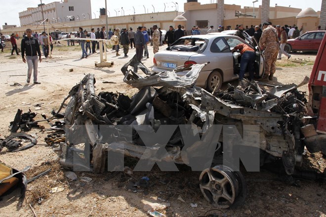 ការវាយប្រហារគ្រាប់បែកលើរថយន្តតម្រង់ទៅលើអាគារដ្ឋសភាលីប៉ី