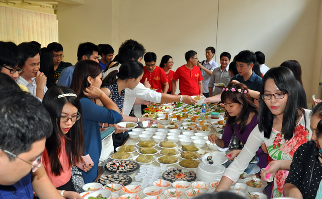 ពិធីរំលឹកទិវាប្រពៃណីសិស្សានុសិស្ស និស្សិតវៀតណាមនៅប្រទេសថៃ