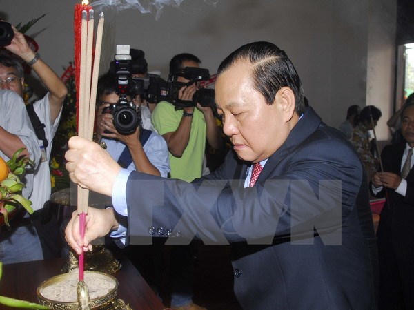 សកម្មភាពជាច្រើនក្នុងឱកាសរំលឹកខួបអនុស្សាវរីយ៍លើកទី៨៥នៃទិវាបង្កើតបក្សកុម្មុយនិសវៀតណាម