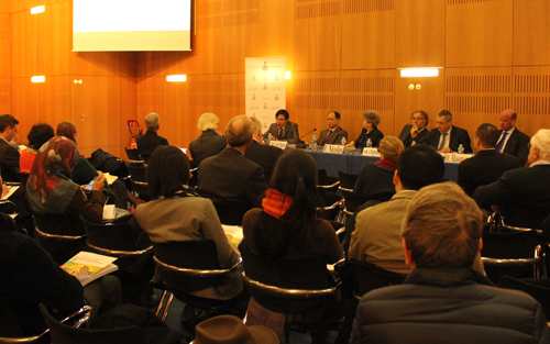 សិក្ខាសាលា “កំណែទម្រង់សេដ្ឋកិច្ចវៀតណាម៖ តួនាទីរបស់បណ្ដាដៃគូ យុទ្ធសាស្ត្រថ្មី” នៅបារាំង