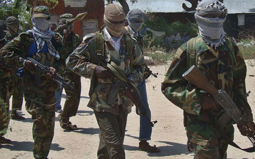 សូម៉ាលី៖ពួកឧទ្ទាម Al Shabaab បានបាញ់កាំភ្លើងផ្លោងទៅលើវិមានប្រធានាធិបតី