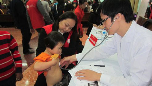 ទីក្រុងហាណូយរំលឹកខួបអនុស្សាវរីយទិវាគ្រូពេទ្យវៀតណាម