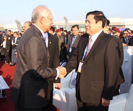 វៀតណាមចូលរួមការតាំងពិព័រណ៍អាកាស-នាវាចរណ៍អន្តរជាតិ Langkawi