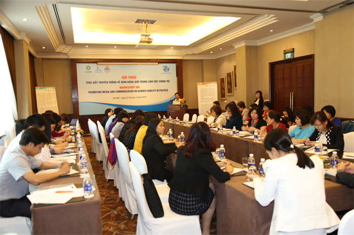 បង្កើនការផ្សព្វផ្សាយអំពីសមភាពភេទក្នុងវិស័យនយោបាយ