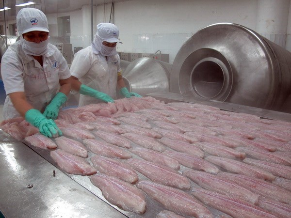 អាមេរិកអនុវត្តការកំណត់ម៉ឺងម៉ាត់ជាងចំពោះមុខទំនិញត្រីស្រការំអិល