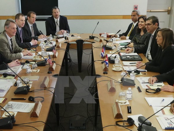 អាមេរិកនិងគុយបាអះអាងទស្សនៈរបស់ខ្លួនមុនការសន្ទនាស្តីពីសិទ្ធិមនុស្ស