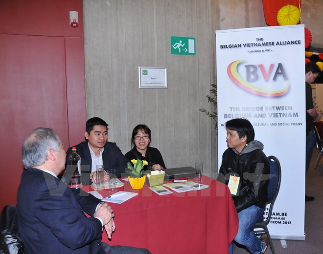 វៀតណាមចូលរួមផ្សារណាត់ការងារសម្រាប់និស្សិតនៅប៊ែលហ្សិក