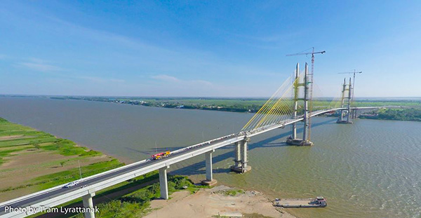 បើកសម្ពោធន៍និងដាក់អោយដំណើការស្ពានខ្សែកាបវែងបំផុតកម្ពុជា