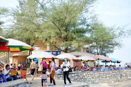 សប្ដាហ៍ទេសចរណ៍ច្រកទ្វាព្រំដែន Mong Cai បានប្រារព្ធឡើង