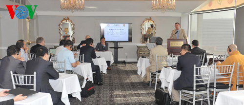 វៀតណាមបានចូលរួមសិក្ខាសាលាសាសនានិងច្បាប់នៅអាមេរិក