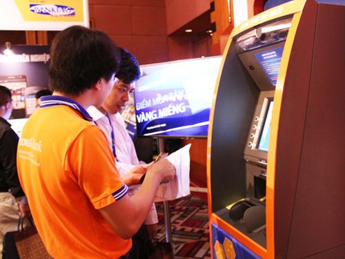 Banking Vietnam 2015 បានក្លាយទៅជាវេទិការវិទ្យាសាស្ត្រ-បច្ចេកវិទ្យាធនាគារ