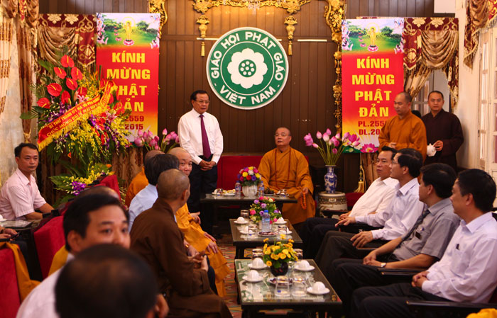 ឧបាសកឧបាសិការពុទ្ធសាសនិករួមចំណែកក្នុងការអភិវឌ្ឍន៍របស់រដ្ឋធានី