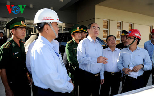 ប្រធានគណៈកម្មាធិការមជ្ឈឹមរណសិរ្យមាតុភូមិវៀតណាមទៅបំពេញការងារនៅខេត្ត Ha Tinh